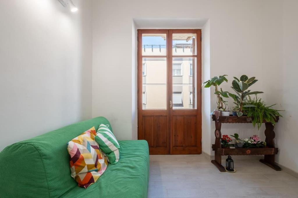 Apartament Casa Ofride -Centro-Poetto 10 Min-Wi-Fi-Netflix Cagliari Zewnętrze zdjęcie
